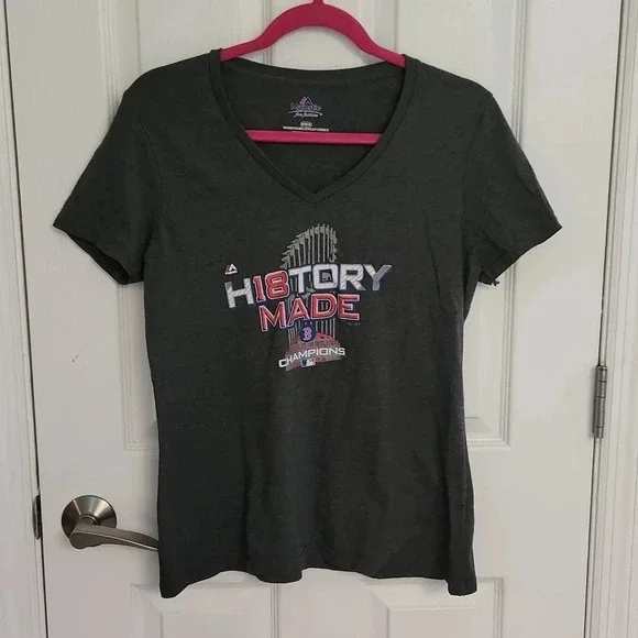Boston Red Sox 2018 Championship Gray T-Shirt - Picture 2 of 10